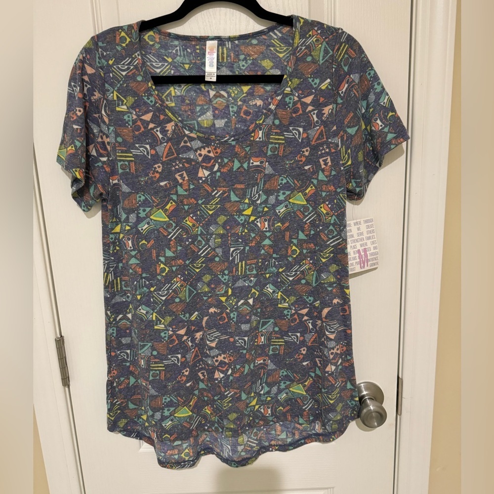 LuLaRoe Classic T, New w/tags
